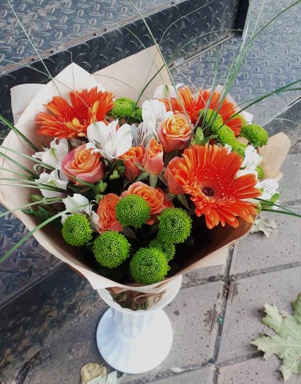 Букет цветов из: Герберы, Хризантемы, Альстромерии и Розы в Осеево