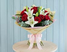 Букет цветов из:  Лилии и Розы в Осеево