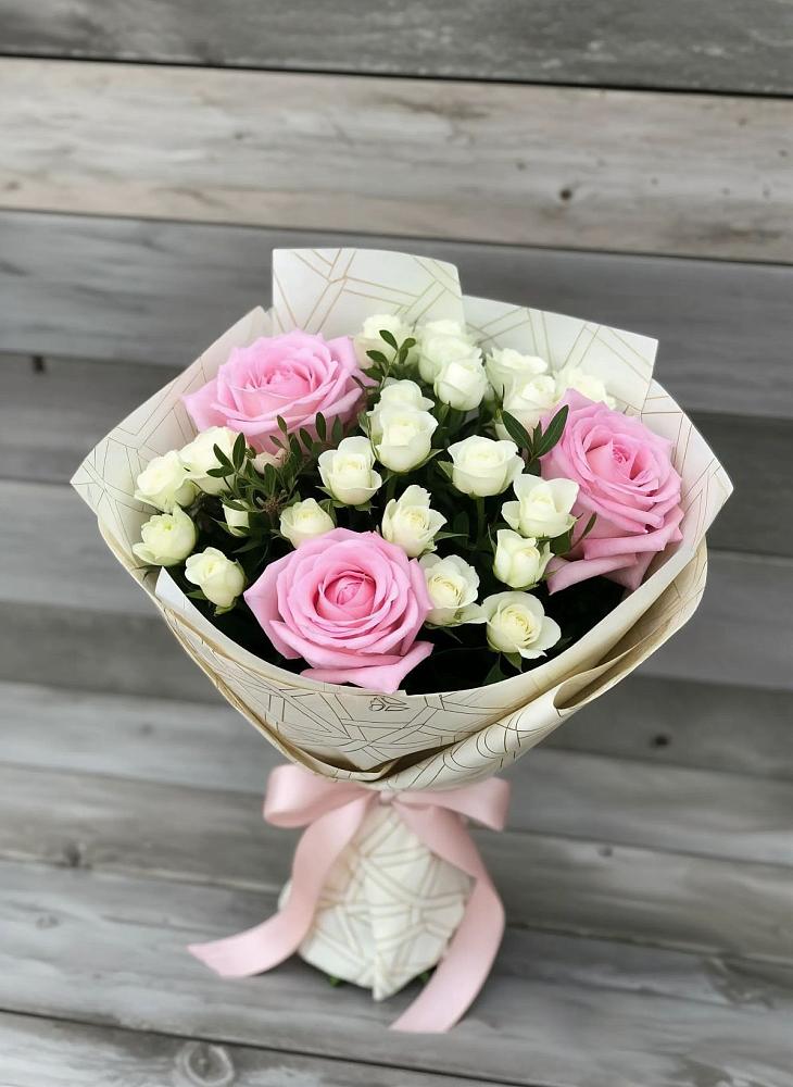 Букет цветов из: Розы в Осеево