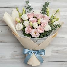 Букет цветов из:  Лизиантусы в Осеево