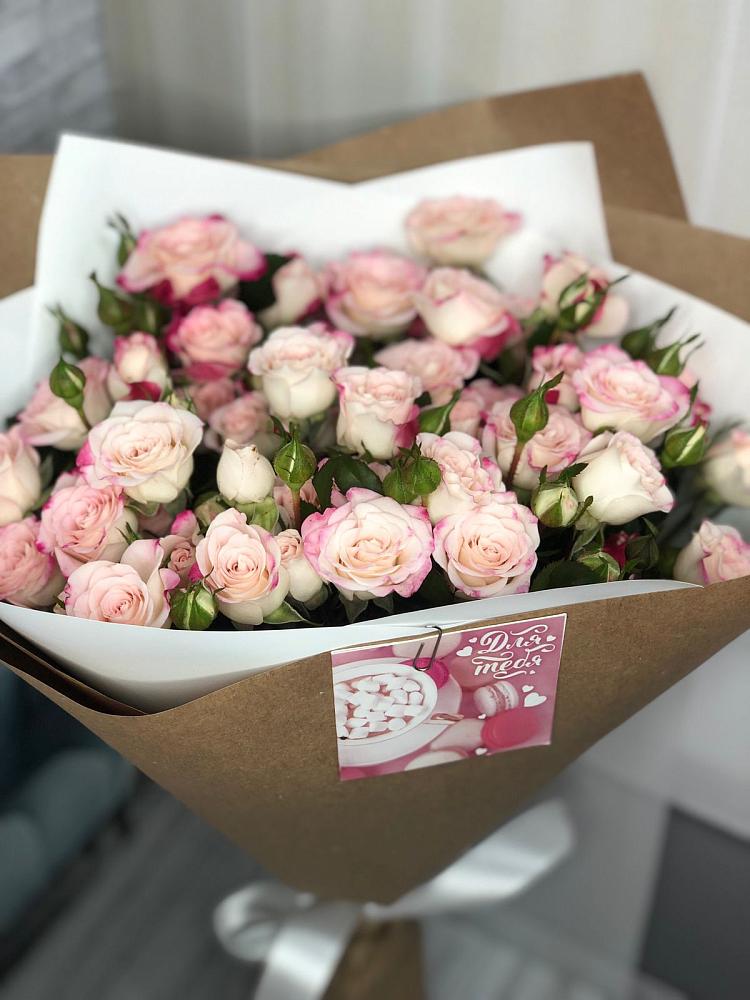 Букет цветов из: Розы в Осеево