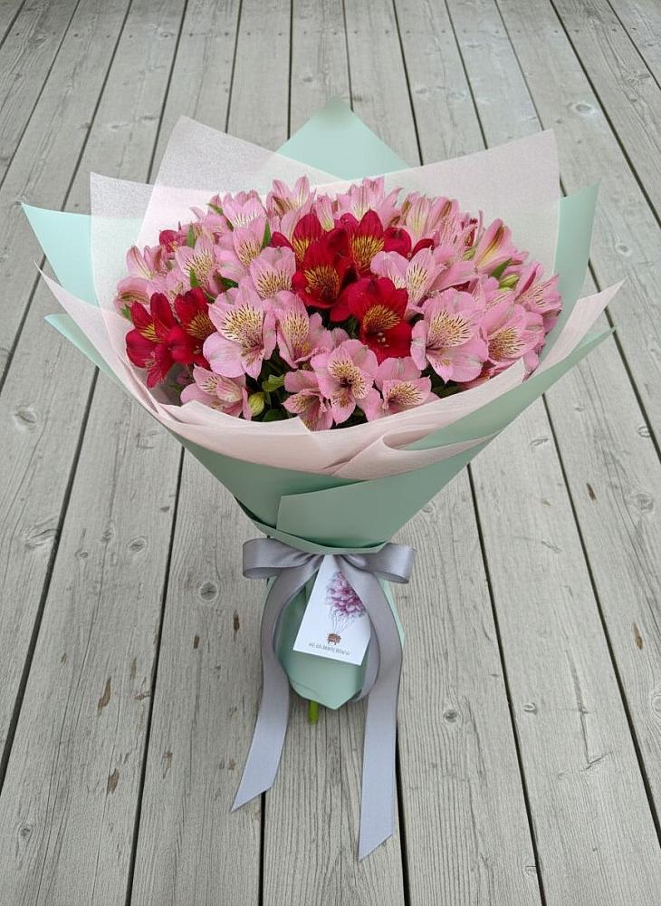 Букет цветов из: Альстромерии в Осеево