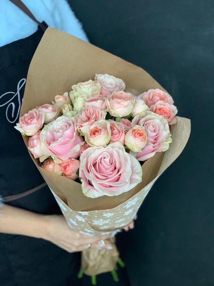 Букет цветов из: Хризантемы и Розы в Осеево