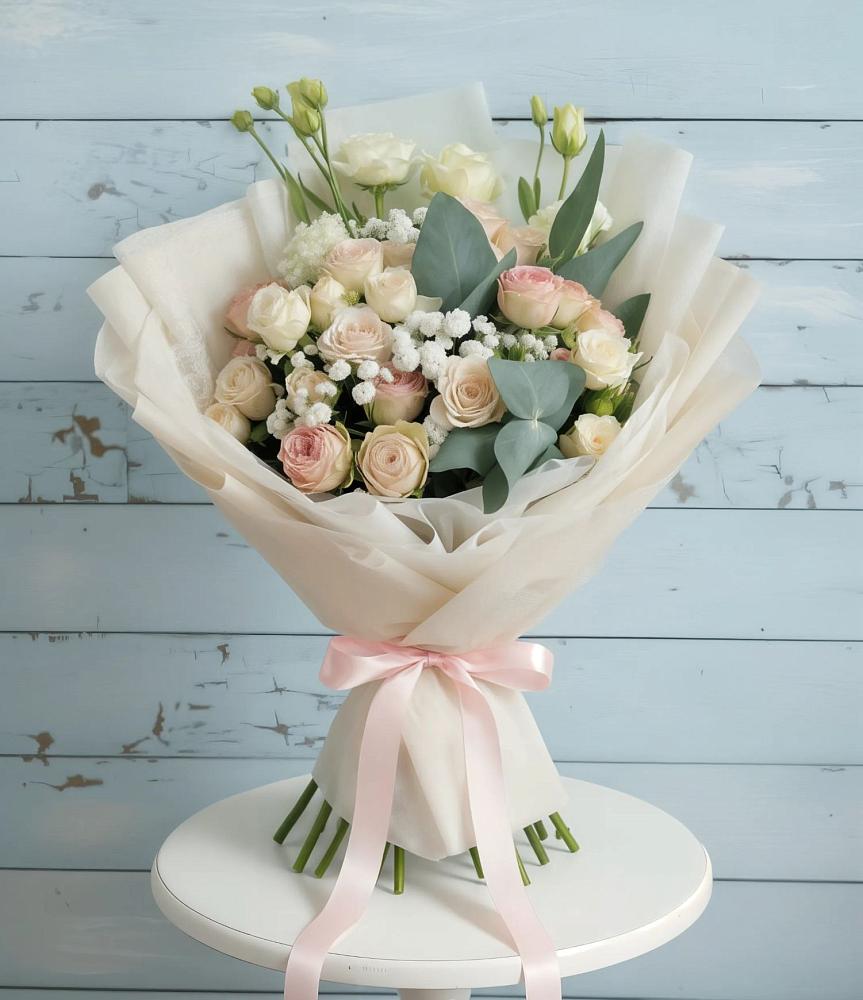 Букет цветов из: Розы и Лизиантусы в Осеево