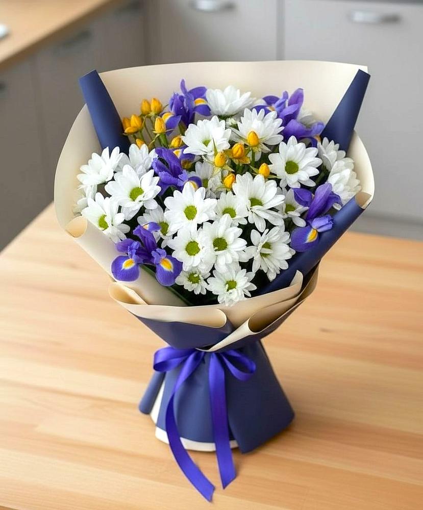 Букет цветов из: Розы, Ирисы и Хризантемы в Осеево